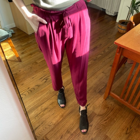 ankle length pants with elastic waist - Picture 6 of 7